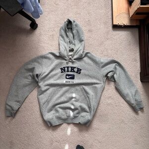 Vintage Nike Grey hoodie